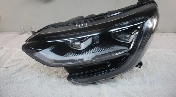 Renault Megane IV Headlight/headlamp 260601197R 90060928