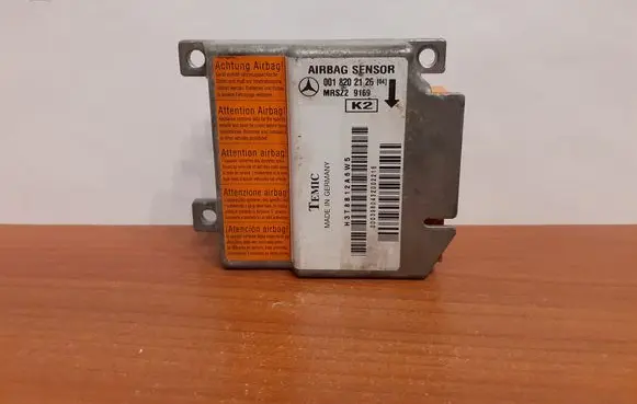 Mercedes-Benz E W210 Airbag control unit/module 5703 0018202126