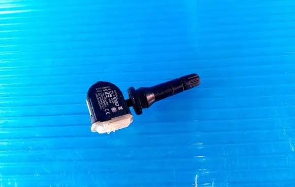 Ford Fiesta Tire pressure sensor EV6T1A180CC