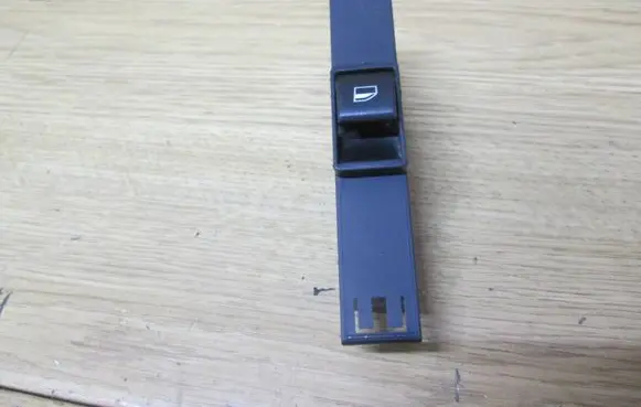BMW 3 E46 Electric window control switch 6902177