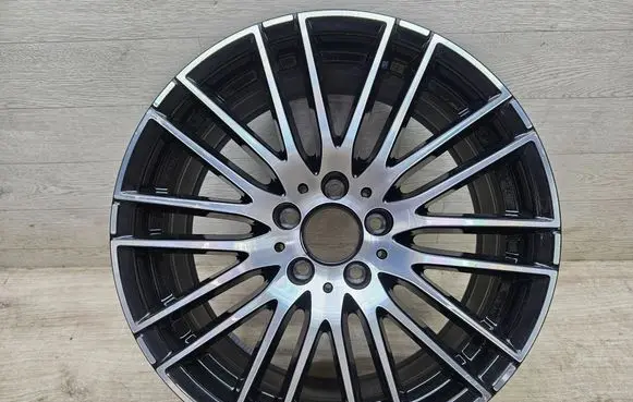 Mercedes-Benz C W206 R18 alloy rim A2064014900