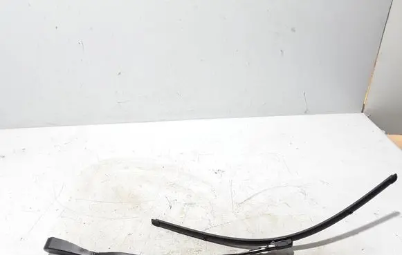 Mercedes-Benz GLE W167 Front wiper blade arm A1678200900