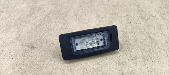 BMW 3 E90 E91 Number plate light 7193293
