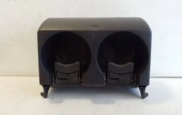 Suzuki Grand Vitara II Cup holder back 