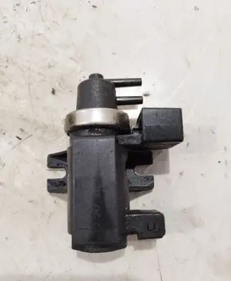 BMW X3 E83 Turbo solenoid valve 72279600