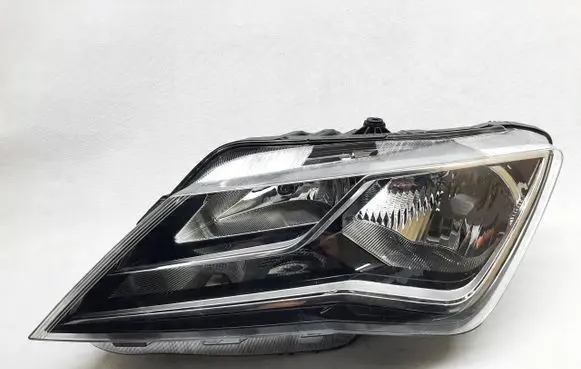 Seat Toledo IV (NH) Headlight/headlamp 5JB941015