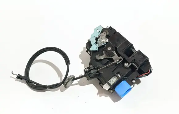 Volkswagen Caddy Front door lock 3D1837016AQ