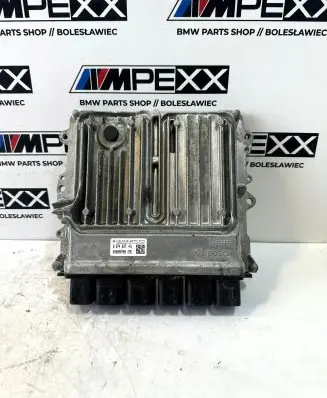 BMW 3 F30 F35 F31 Engine control unit/module ECU 8674937