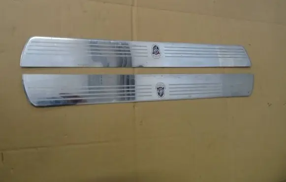 Ford Focus Sill/side skirt trim