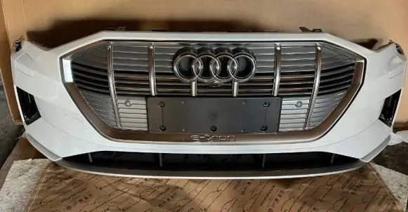 Audi e-tron Front bumper