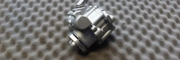 Volkswagen Polo III 6N 6N2 6NF Power steering pump 6X0422154