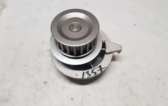 Opel Calibra Water pump 1334017 P318