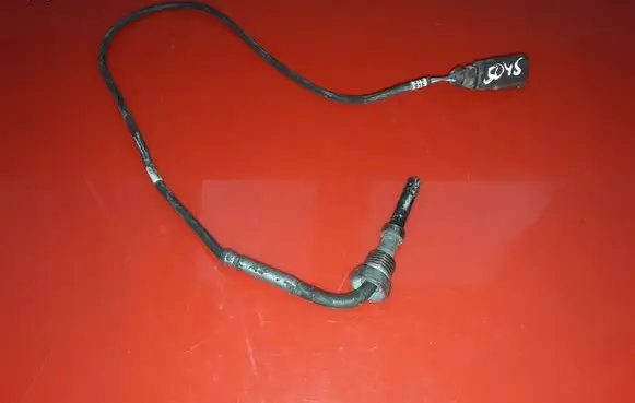 Volkswagen PASSAT B6 Exhaust gas temperature sensor 03G906088