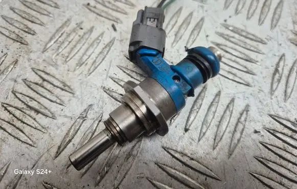Mazda 6 Fuel injector E7T20271 LF2L