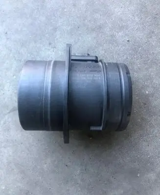 Volkswagen PASSAT B8 Mass air flow meter 03L906461A