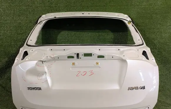 Toyota RAV 4 (XA40) Tailgate/trunk/boot lid 