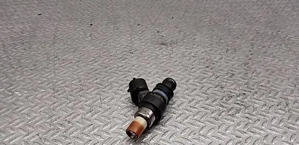 Subaru Impreza II Fuel injector FBYBG10