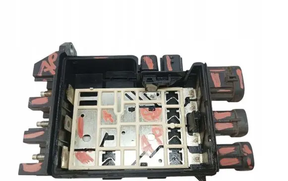 Renault Trafic III (X82) Other control units/modules 035051045