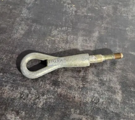 Peugeot 406 Towing hook eye 1S05422