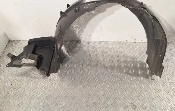 Toyota Corolla Verso AR10 Front wheel arch liner splash guards 538750F011 538750F010