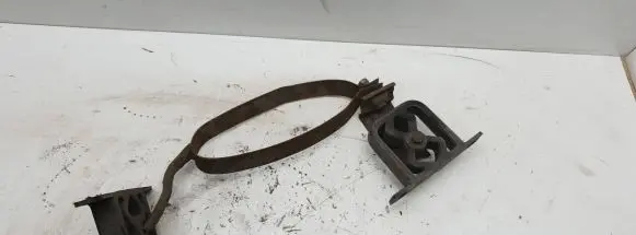 BMW 3 E36 Muffler mount bracket/holder 