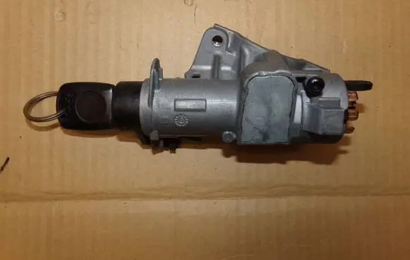 Skoda Fabia Mk1 (6Y) Ignition lock