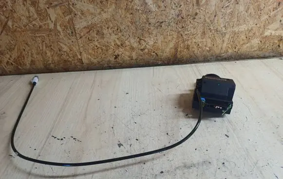 Mercedes-Benz C W203 Ignition lock 2095452308 33002421 33002422