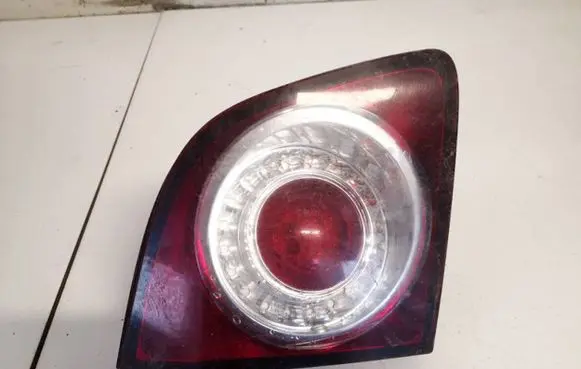 Volkswagen Golf Plus Tailgate rear/tail lights 89070059