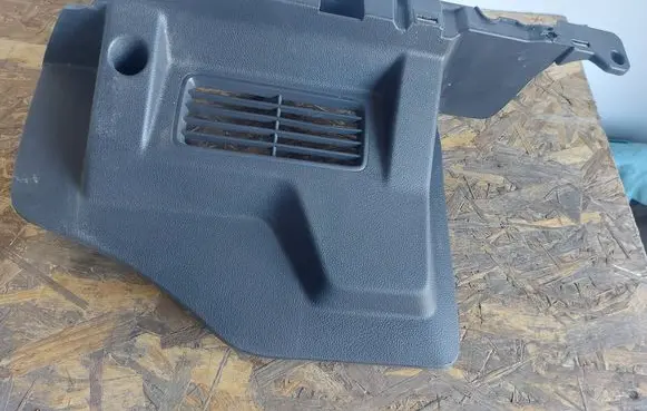 Volkswagen Caddy Other trunk/boot trim element 2K3868784
