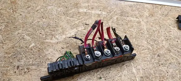 Volkswagen New Beetle Positive wiring loom 8L0941822