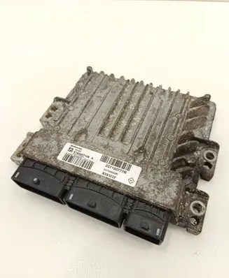 Renault Scenic III - Grand scenic III Engine control unit/module 237100777R S180067109A 237100033R