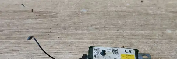 Audi A6 S6 C5 4B Antenna control unit 4B9035225B