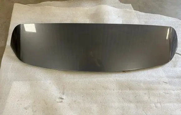Tailgate/trunk spoiler