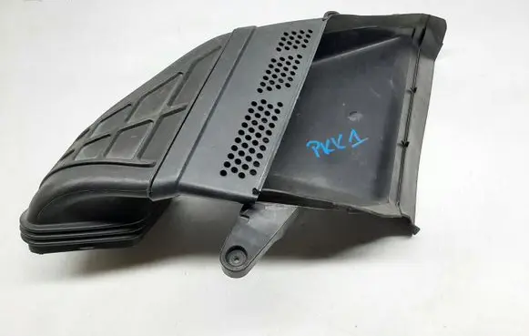 Audi RS5 Air intake hose/pipe 8K0129618A