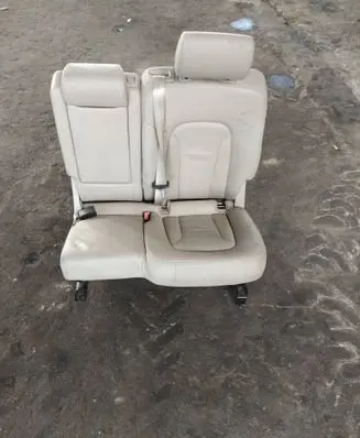 Audi Q7 4L Rear seat Nocod