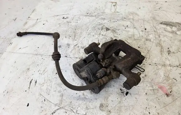 Land Rover Evoque I Rear brake caliper GJ32-2K327-BD