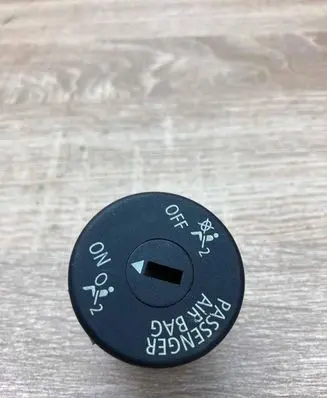 BMW X3 E83 Passenger airbag on/off switch 9196888