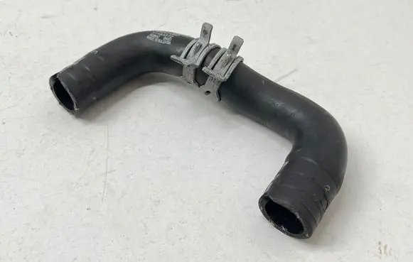 Volvo S60 Engine coolant pipe/hose 8888471907 31493272