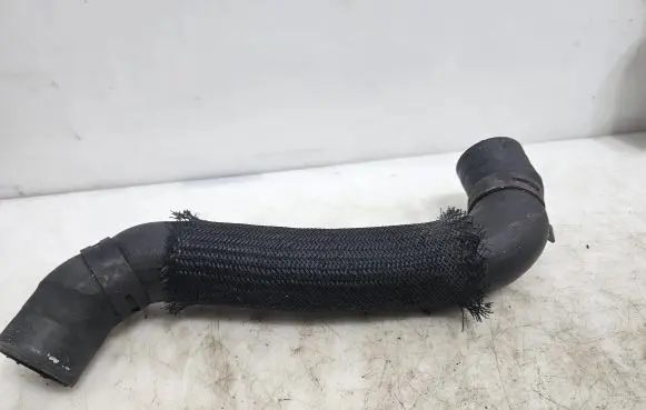 Toyota Avensis T250 Engine coolant pipe/hose