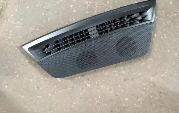 Audi A3 8Y Central console control unit 8Y1819635