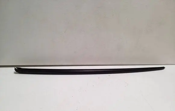 Audi A5 Windshield trim 8W6854327B