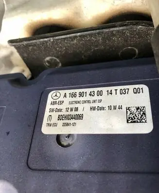 Mercedes-Benz ML W166 ABS Pump a1669014300