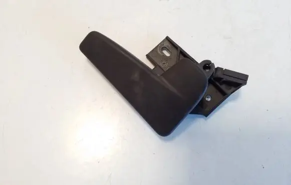 Volkswagen PASSAT B6 Engine bonnet (hood) release handle 3C2823633