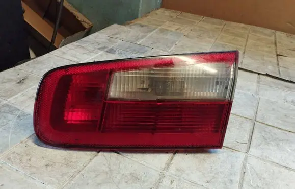 Renault Laguna II Tailgate rear/tail lights 8200002476