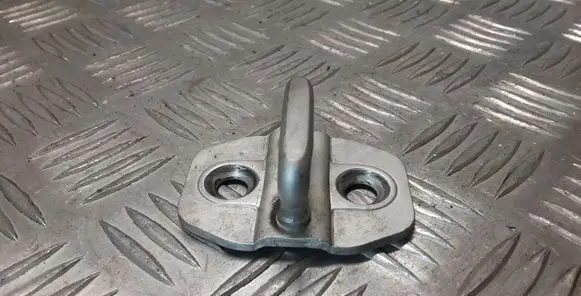 Mercedes-Benz E W212 Front door lock loop/hook striker 