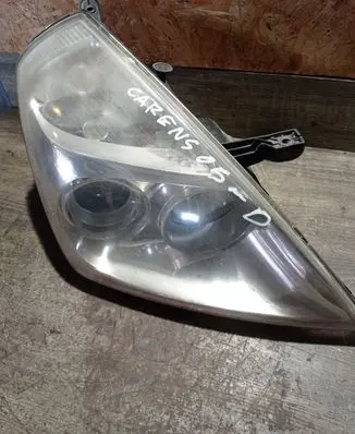 KIA Carens I Headlight/headlamp