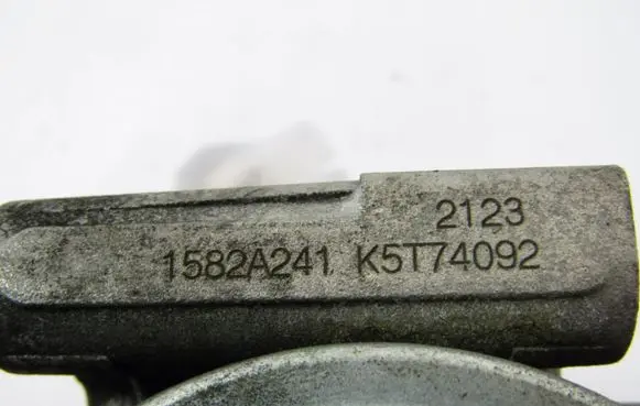 Mitsubishi Pajero EGR valve 1582A241