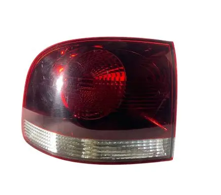 Volkswagen Touareg I Rear/tail lights 28259002 7L6945257