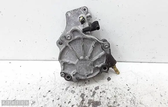 Citroen C-Crosser Vacuum pump D1711C1