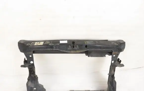 Skoda Octavia Mk2 (1Z) Top upper radiator support slam panel 